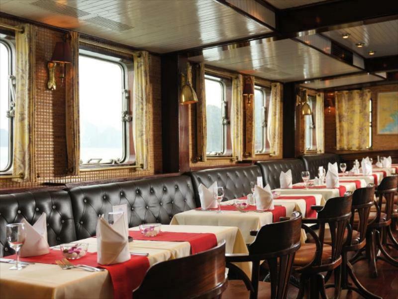 Emeraude Classic Cruises Hotel Hạ Long Ngoại thất bức ảnh
